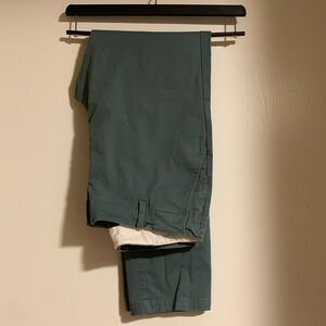 Urban Outfitters Pants “Skinny Fit” 33/32”